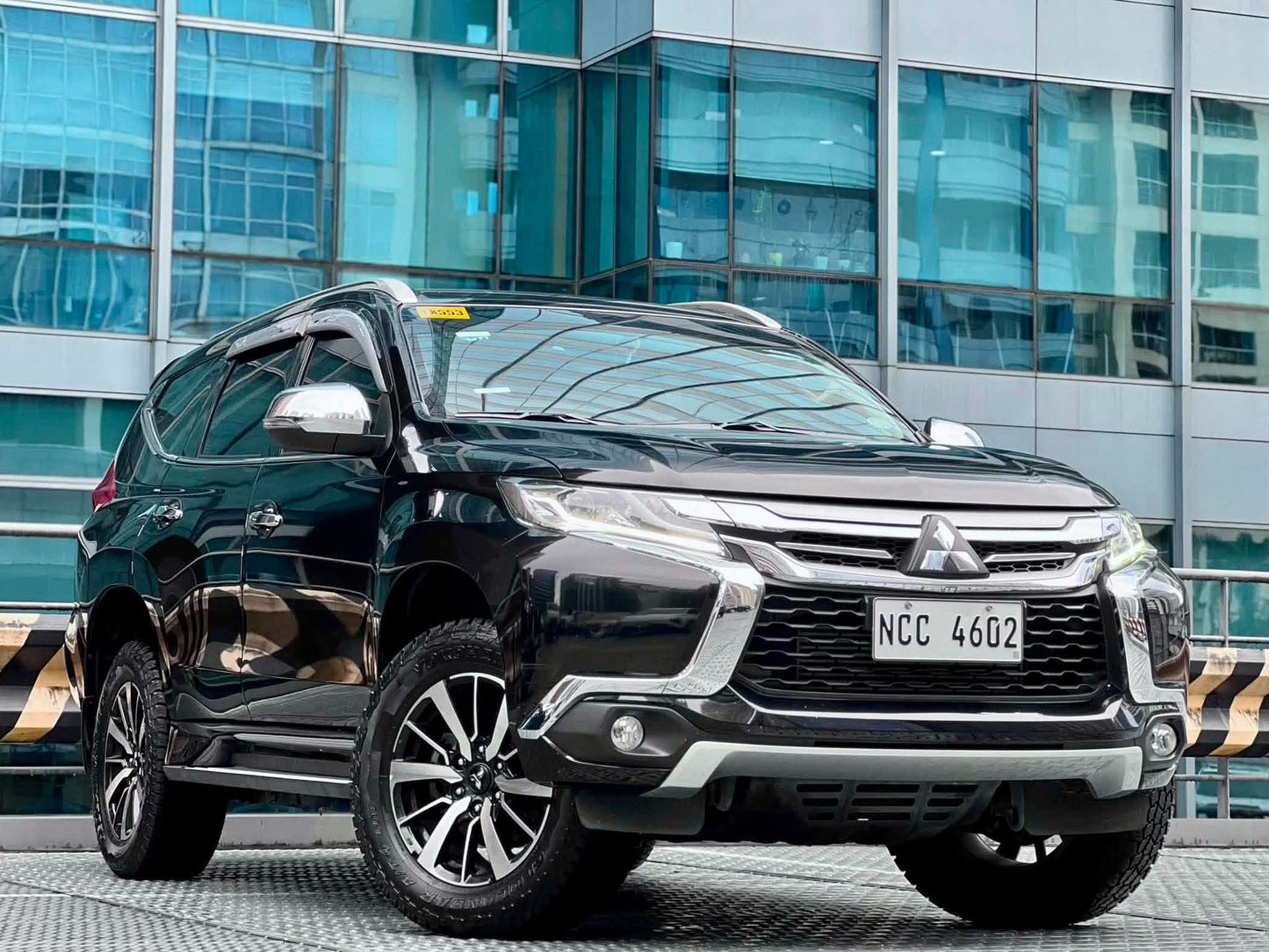 2017 Mitsubishi Montero 2.4 GLS Premium, Automatic, Diesel