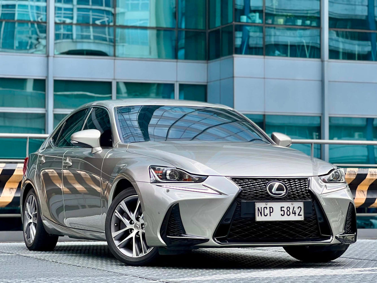 2018 Lexus IS350 V6, Automatic, Gas