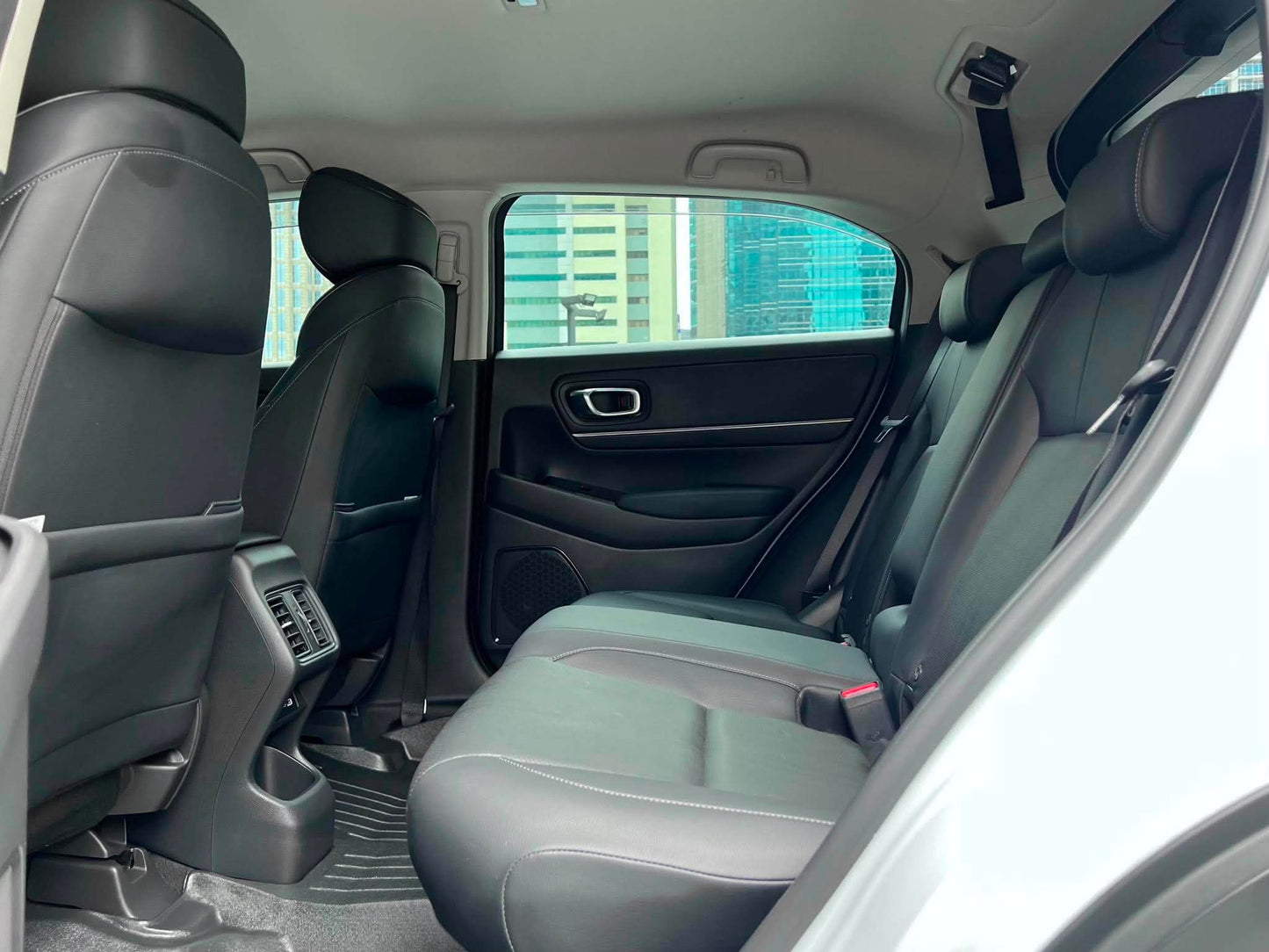 2023 Honda HRV V Turbo Sensing CVT, Automatic, Gas