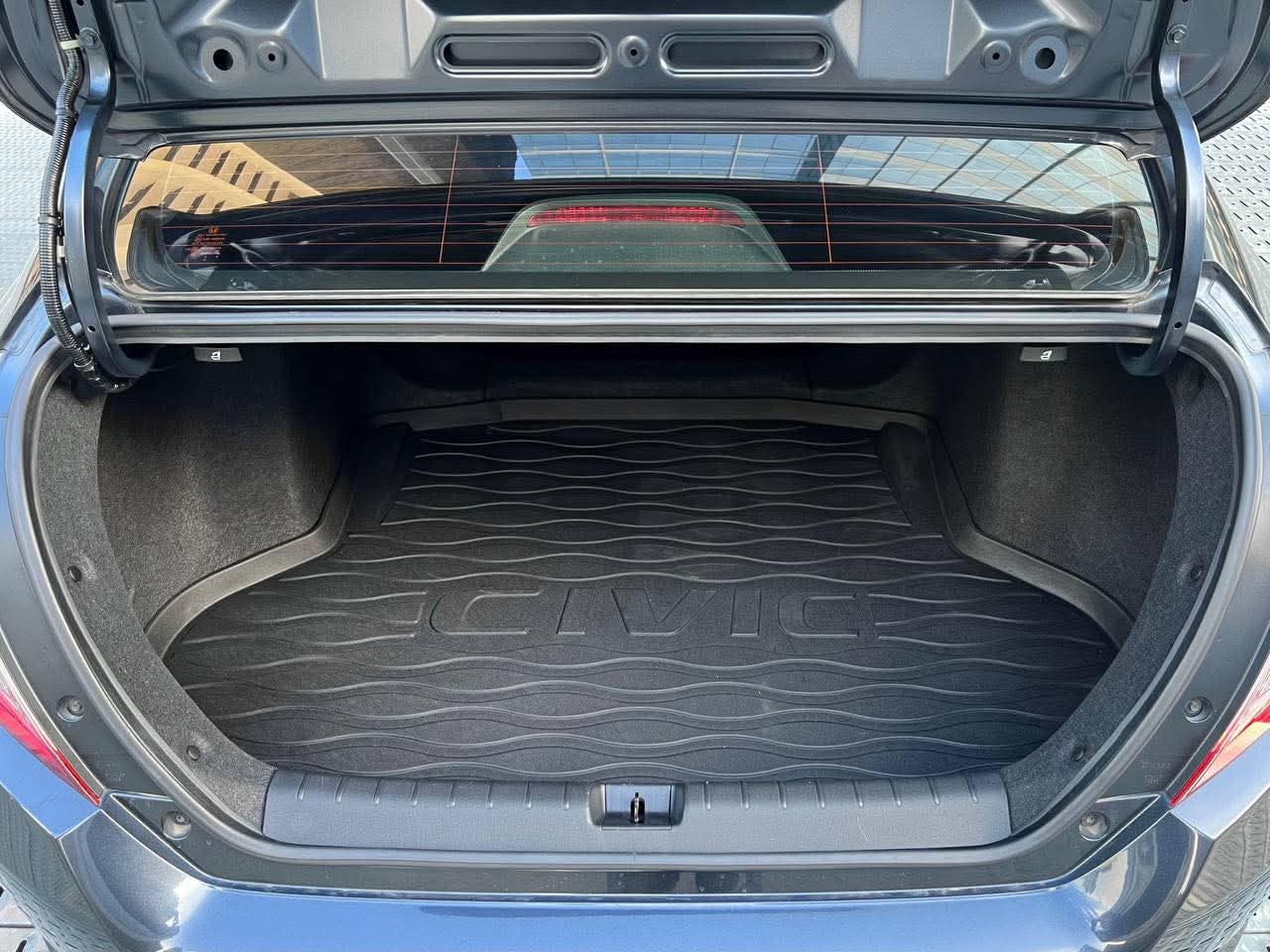 2020 Honda Civic 1.8 E, Automatic, Gas