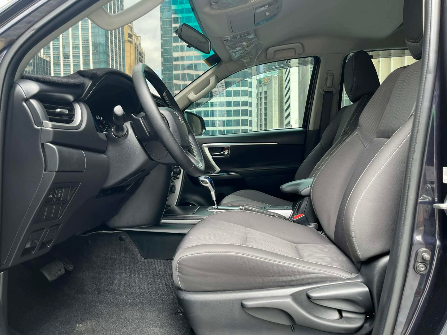 2023 Toyota Fortuner 2.4 V, Automatic, Diesel