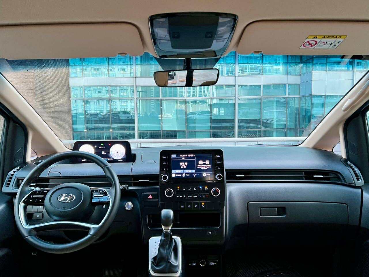 2023 Hyundai Staria 2.2 GLS, Automatic, Diesel