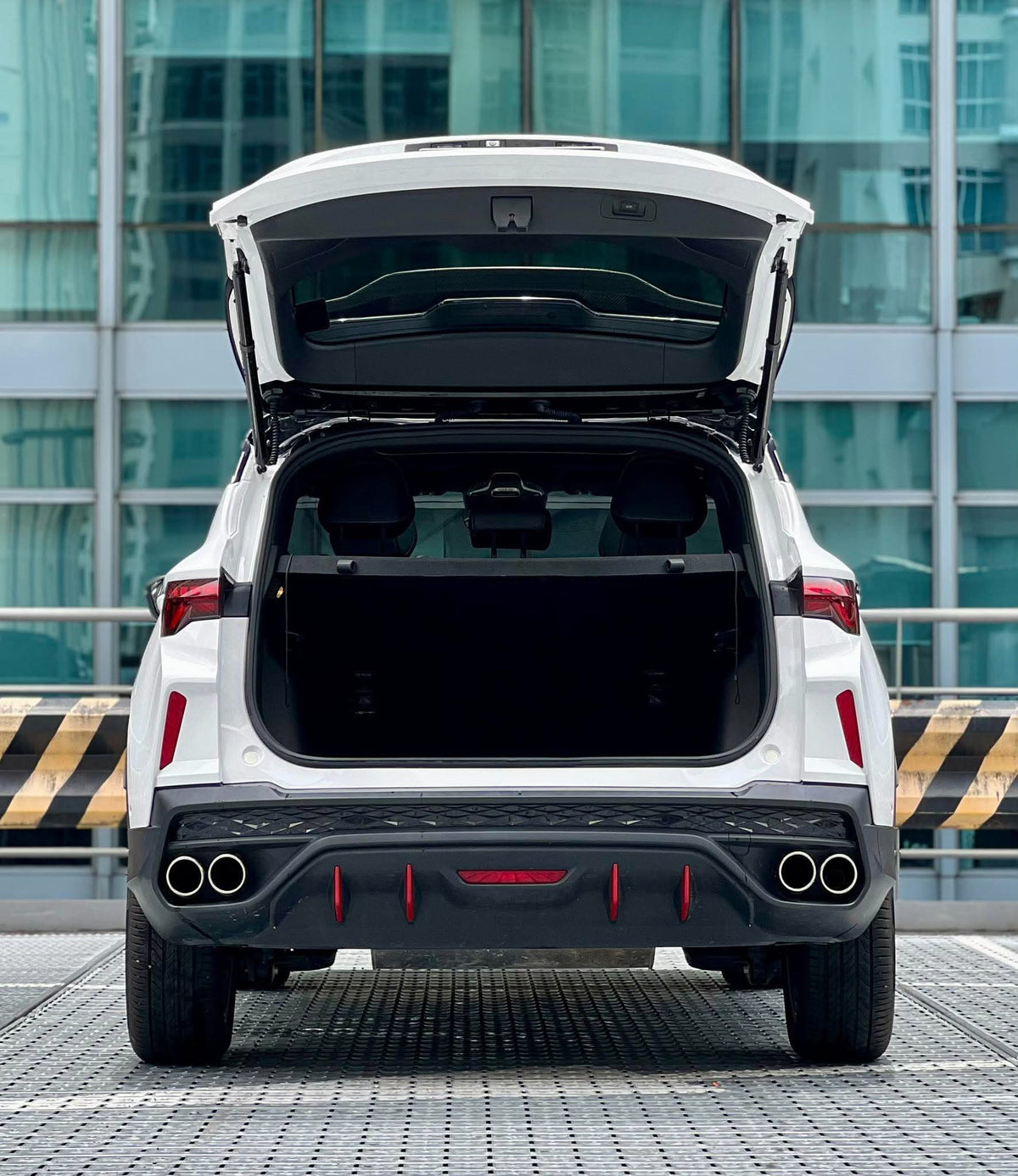 2025 Geely Coolray Sport 1.5SE, Automatic, Gas