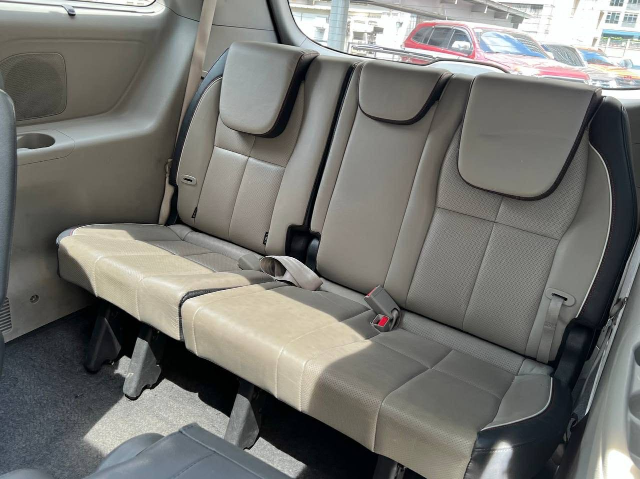2019 Kia Carnival EX 2.2, Automatic, Diesel