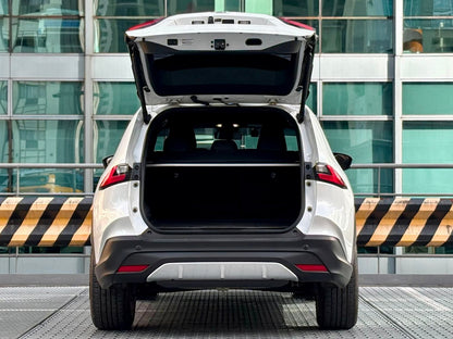 2024 Toyota Yaris Cross V 1.5, Automatic, Gas