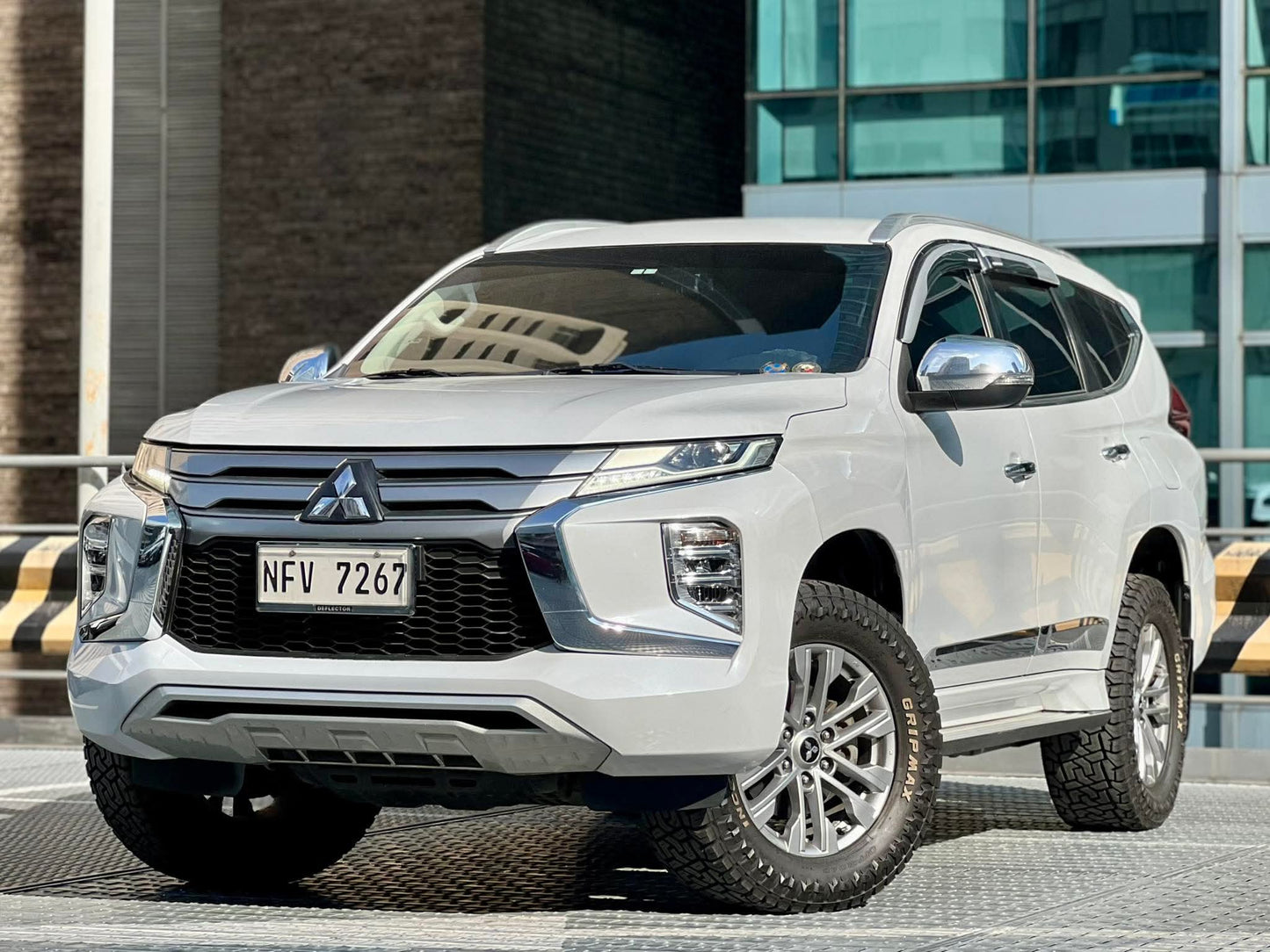 2020 Mitsubishi Montero GLS Sport 2.5, Automatic, Diesel