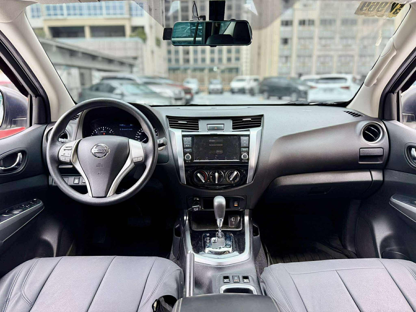 2020 Nissan Terra VE 4x2 2.5, Automatic, Diesel