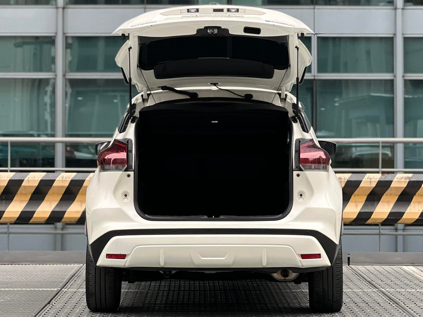 2024 Nissan Kicks E-Power VE 1.2L, Automatic, Gas Hybrid