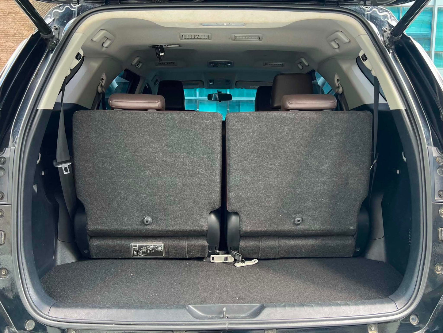 2017 Toyota Fortuner 4x2 V, Automatic, Diesel
