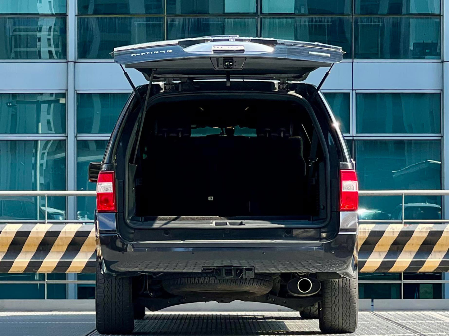 2015 Ford Expedition Platinum 4x4 3.5, Automatic, Gas