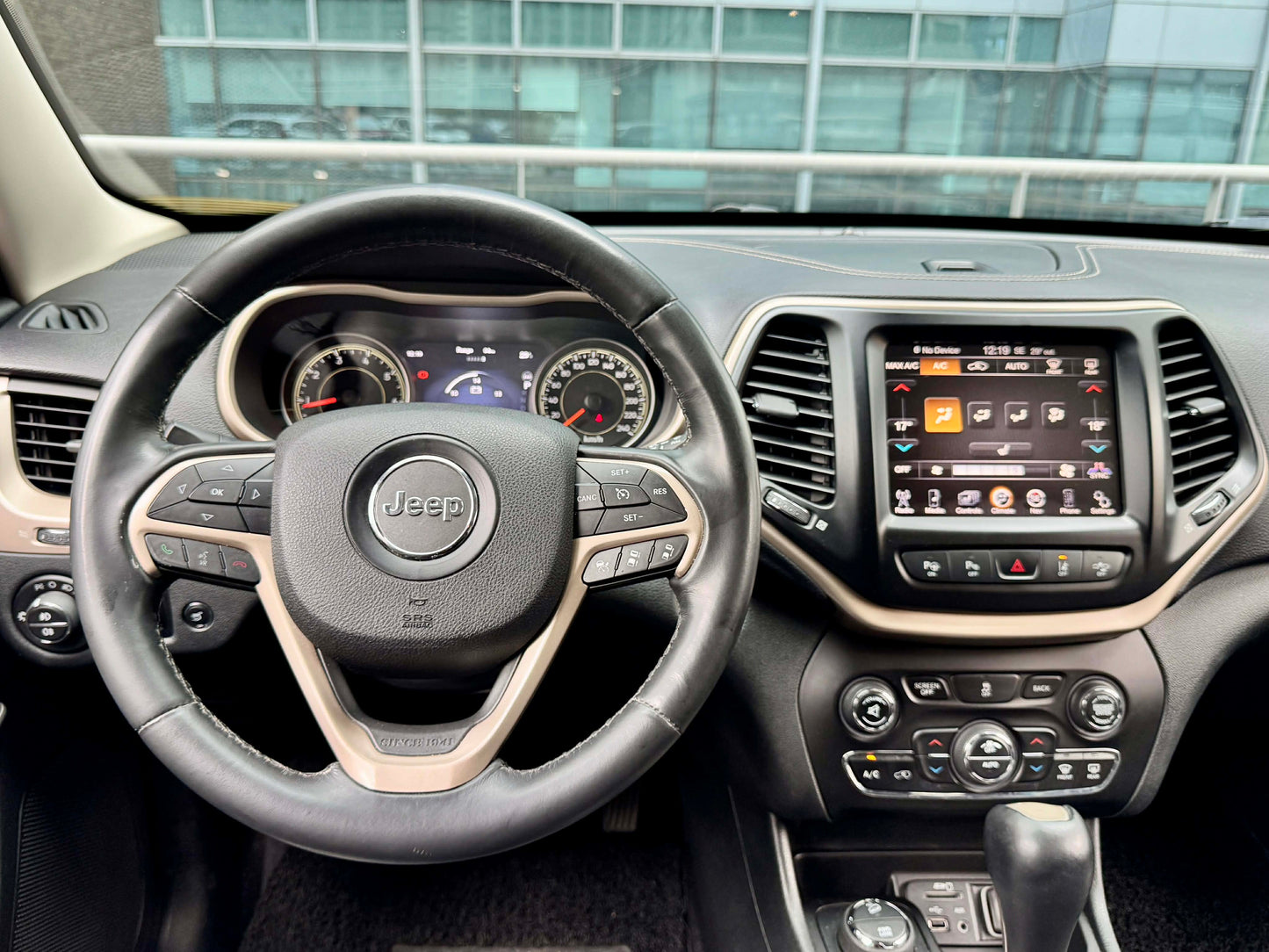 2015 Jeep Cherokee 4x4 2.6, Automatic, Gas