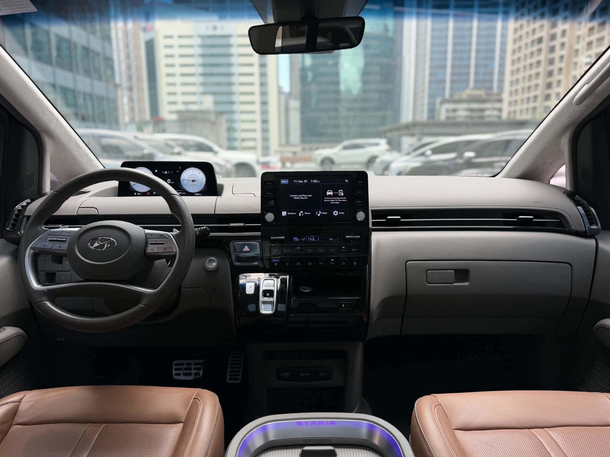 2023 Hyundai Staria 2.2 Premium, Automatic, Diesel