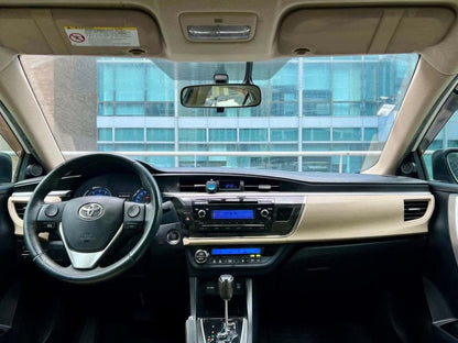 2014 Toyota Corolla Altis 1.6 V,  Automatic, Gas