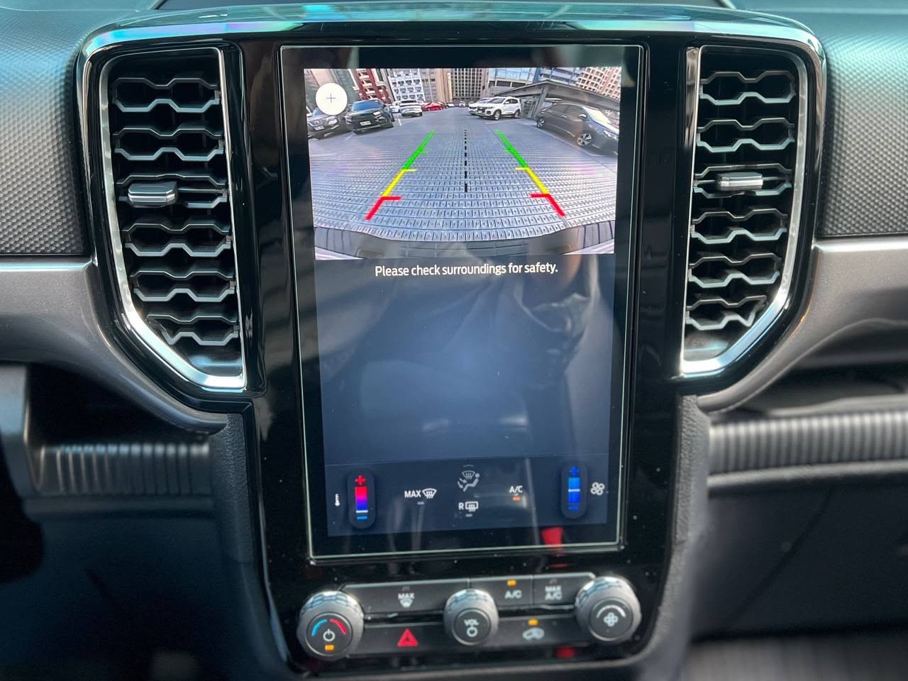 2024 Ford Ranger Sport 4x4 2.0, Automatic, Diesel