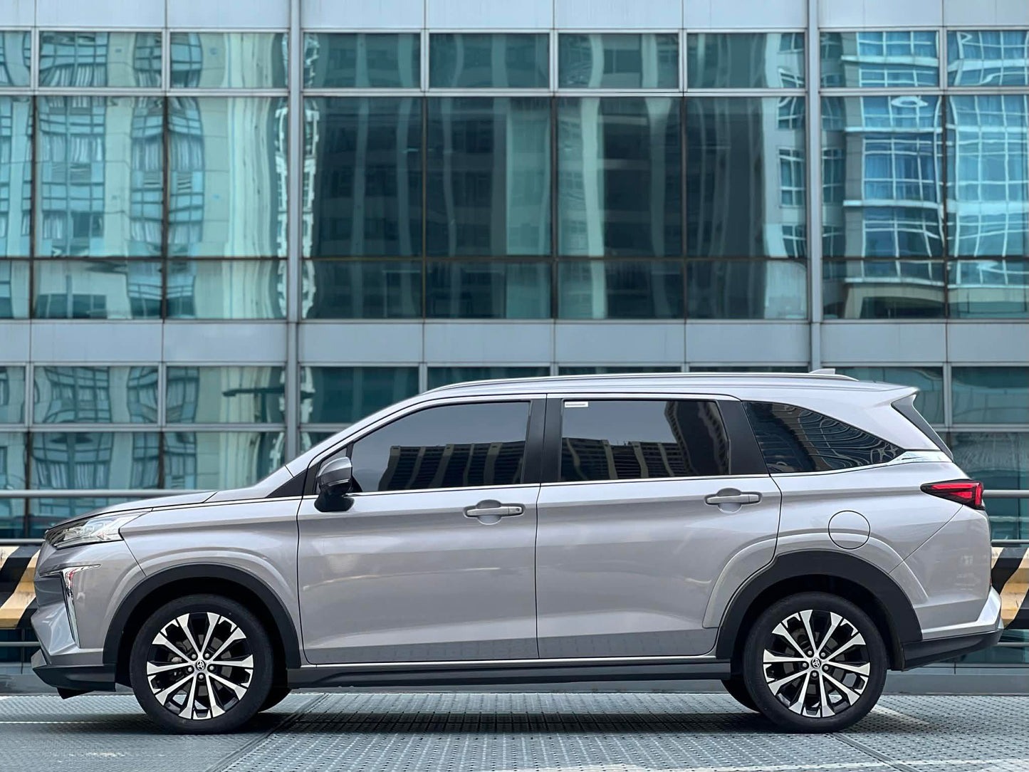 2022 Toyota Veloz 1.5 V, Automatic, Gas