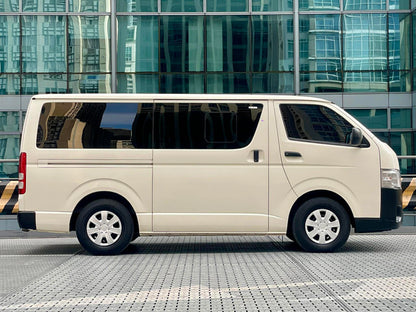 2021 Toyota Hiace Commuter 3.0, Diesel, Manual