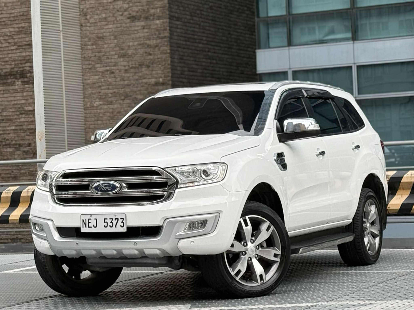 2018 Ford Everest 2.2 Titanium Plus 4x2, Automatic, Diesel