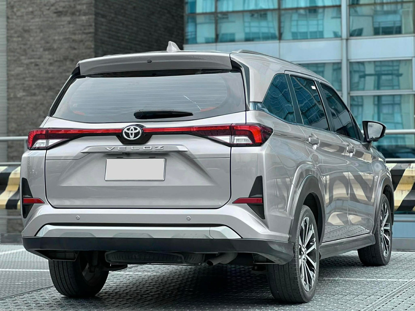 2022 Toyota Veloz 1.5 V, Automatic, Gas