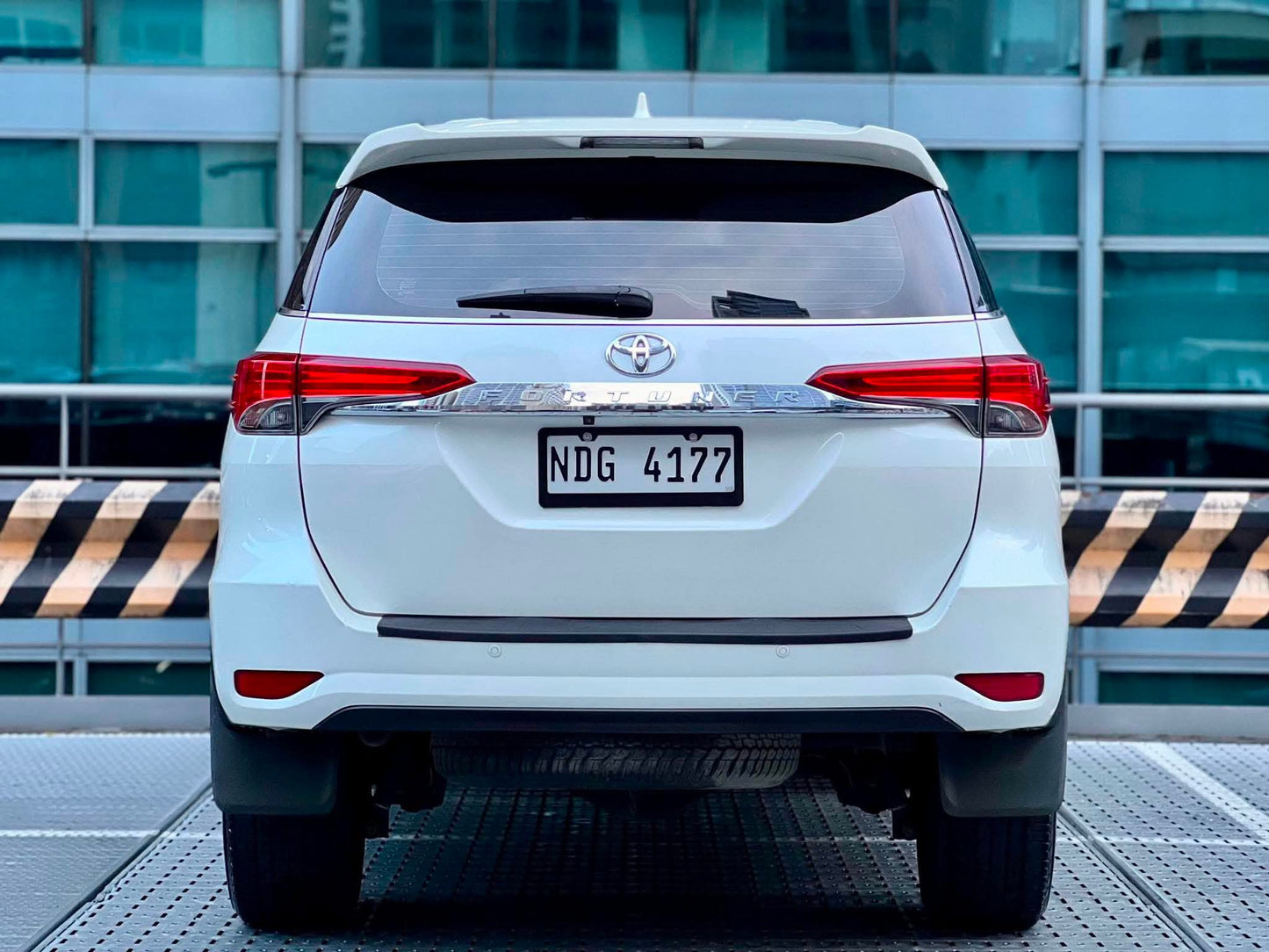2017 Toyota Fortuner 4x2 V, Automatic, Diesel