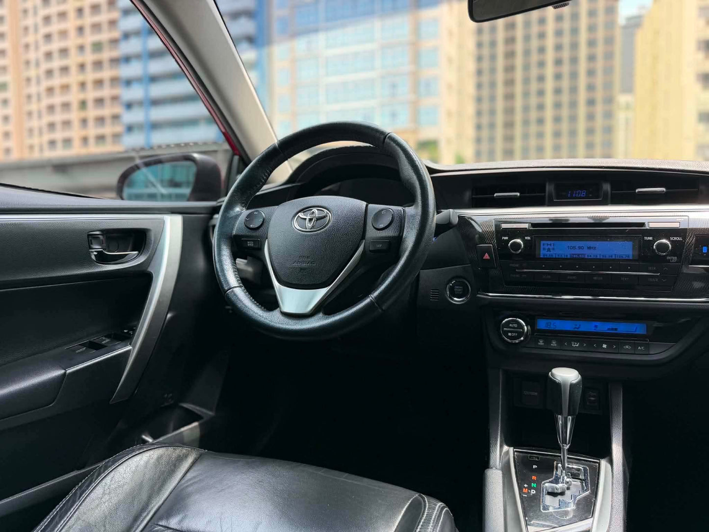 2015 Toyota Corolla Altis 2.0V, Automatic, Gas
