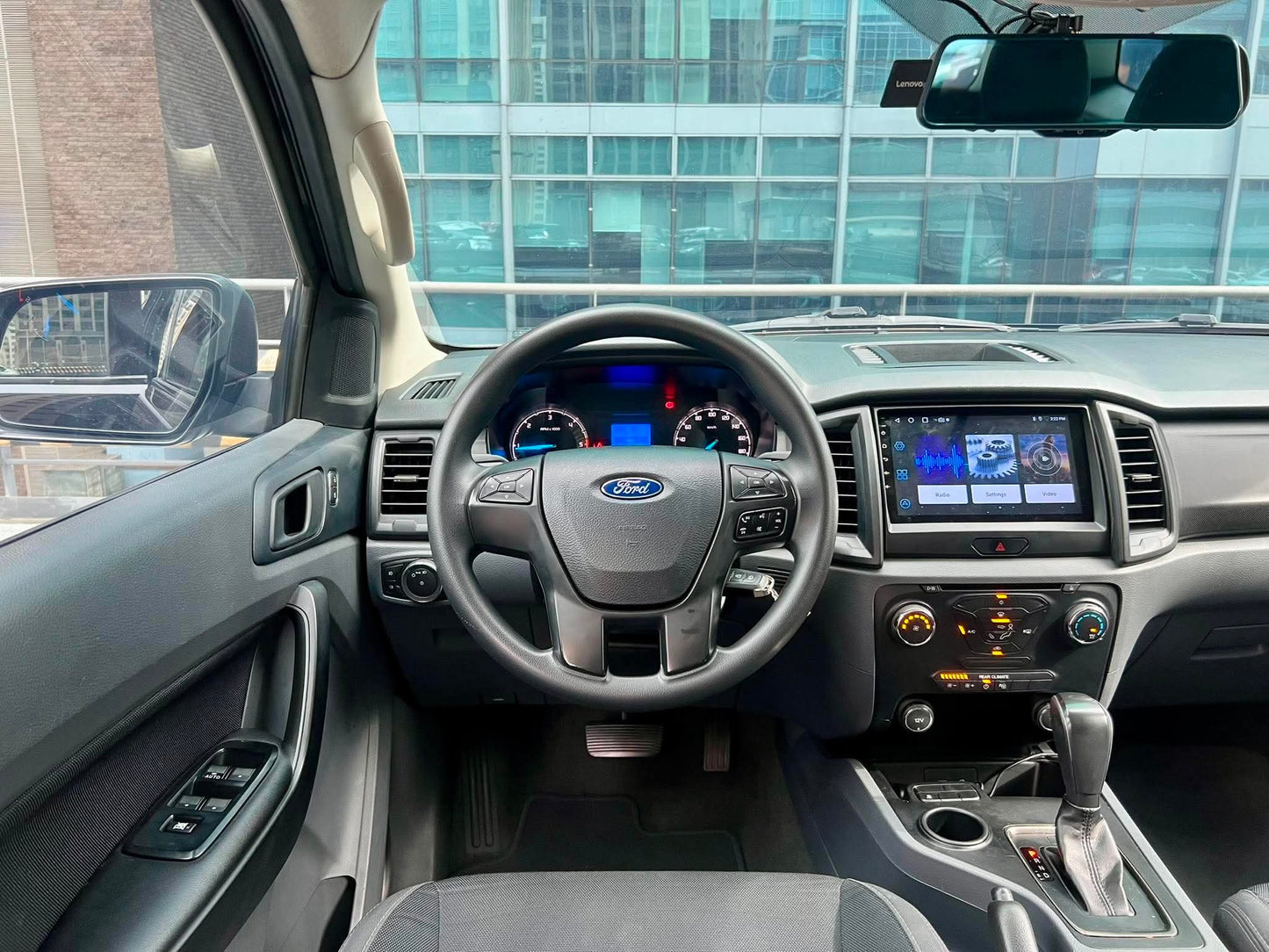 2016 Ford Everest Ambiente 2.2 4x2, Automatic, Diesel