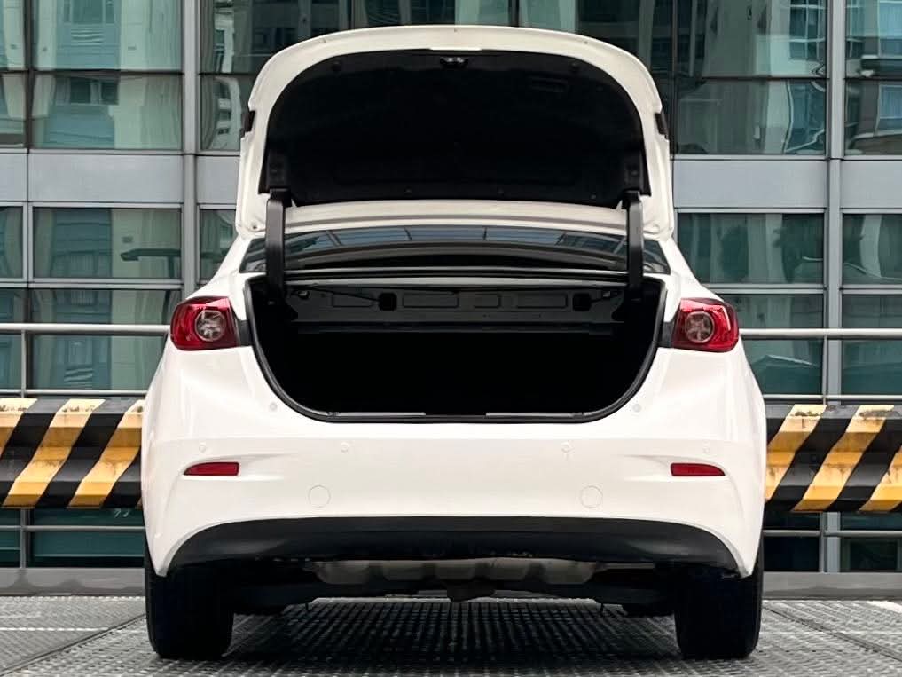 2018 Mazda 3 1.5 Sedan, Automatic, Gas