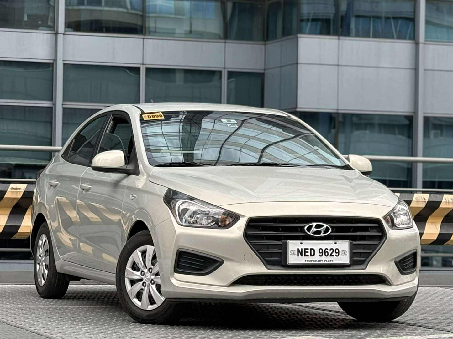 2019 Hyundai Reina GL 1.4, Manual, Gas