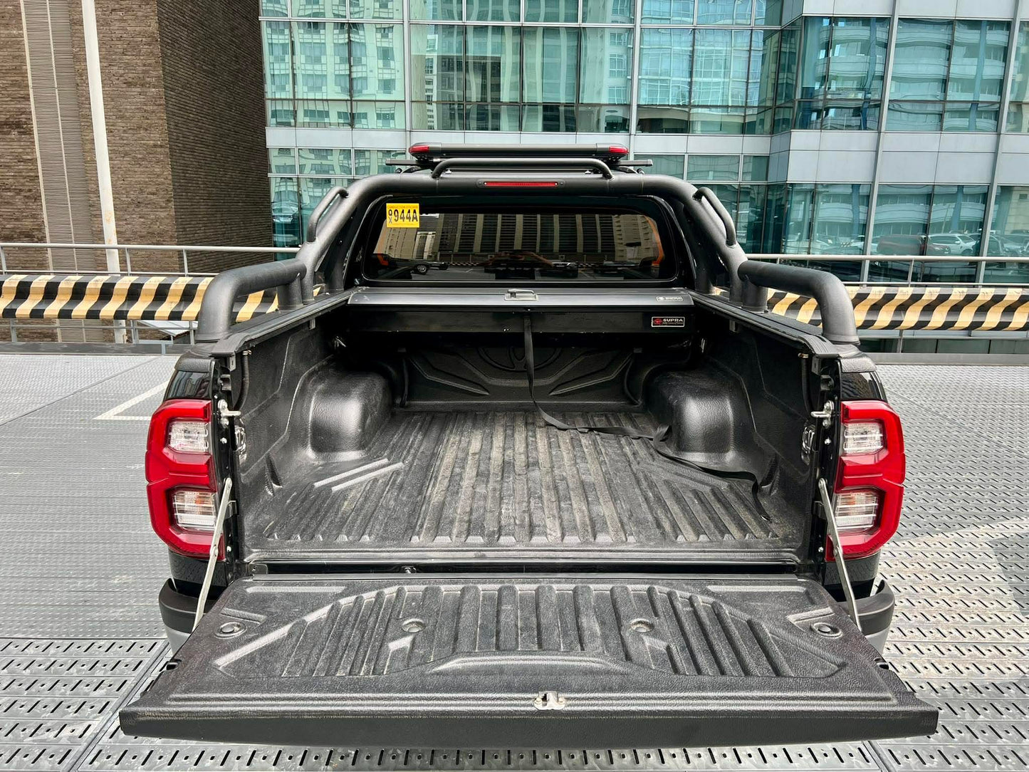2025 Toyota Hilux 4x2 G, Manual, Diesel