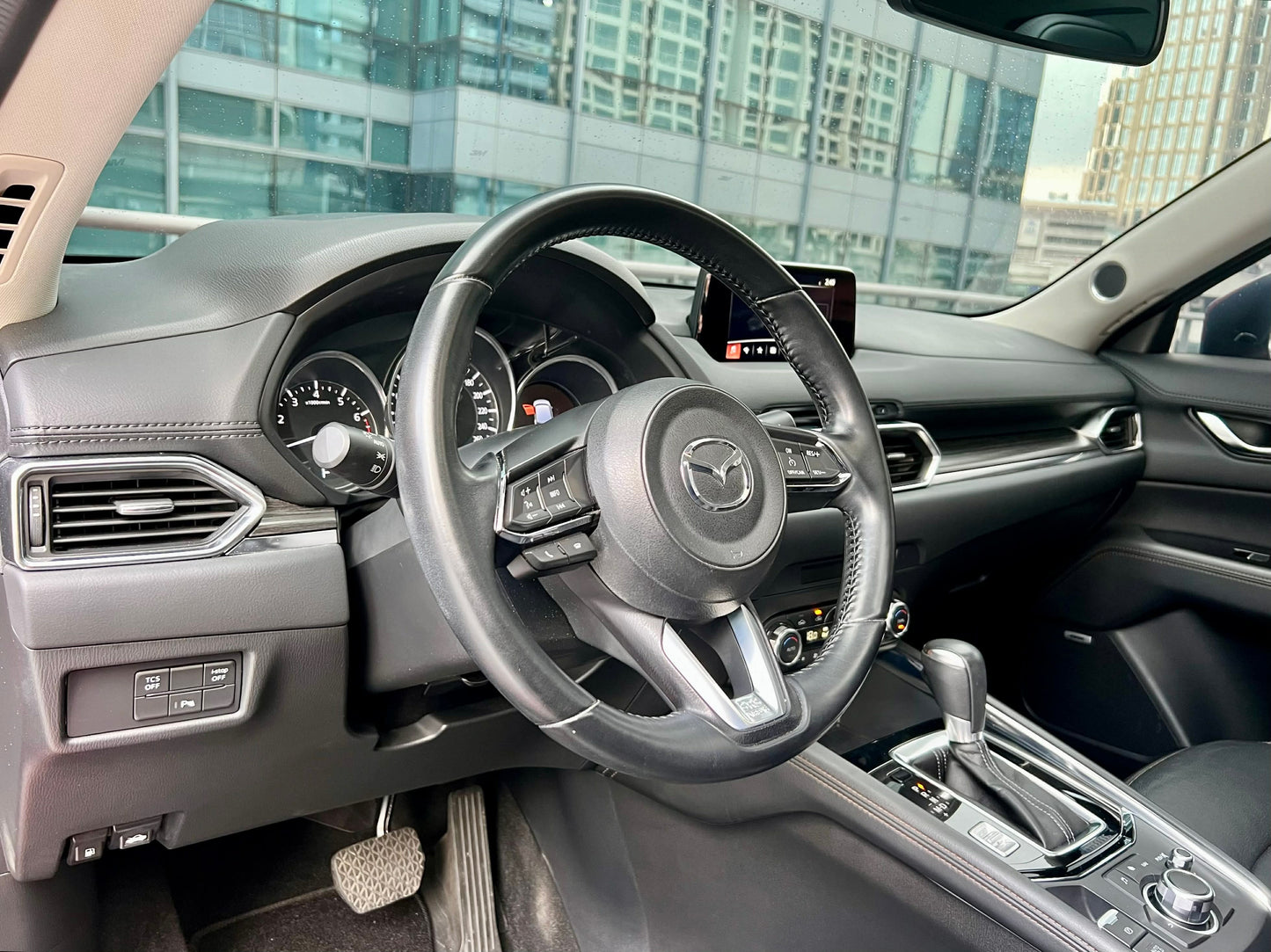 2018 Mazda CX5 Sport AWD 2.5, Automatic, Gas