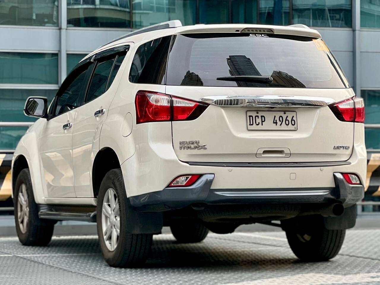 2017 Isuzu MUX LSA 3.0 4x2, Automatic, Diesel