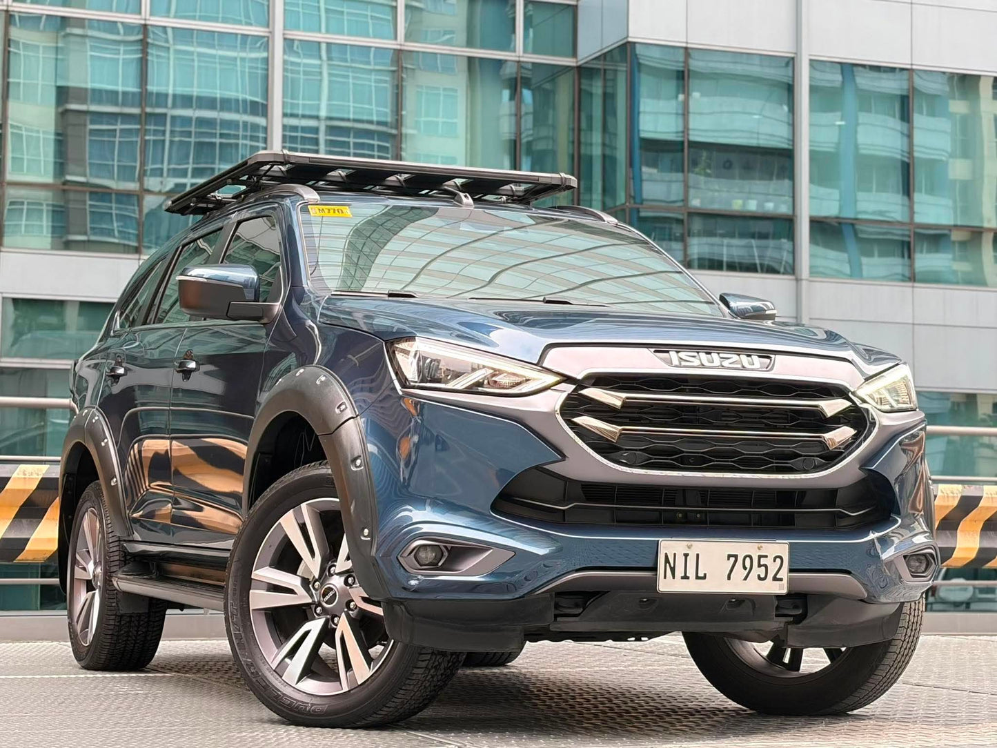 2023 Isuzu MU-X 3.0 4x2 LS-E, Automatic, Diesel