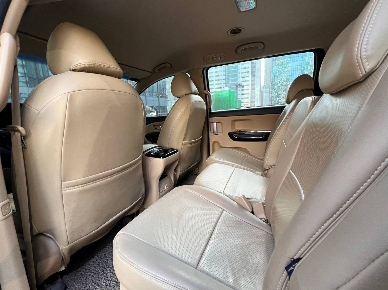 2017 Kia Carnival 2.2, Automatic, Diesel