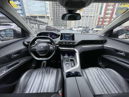 2020 Peugeot 5008, Automatic, Gas