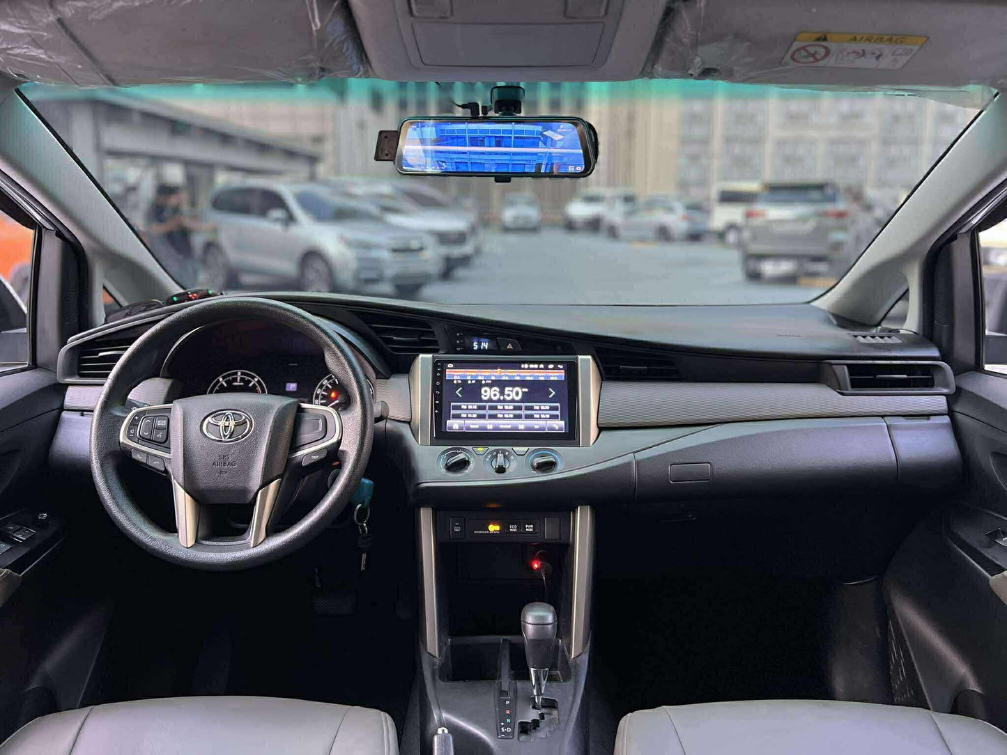 2017 Toyota Innova 2.8 E, Automatic, Diesel