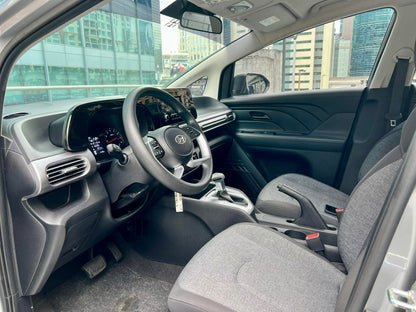 2025 Hyundai Stargazer GL, Automatic, Gas