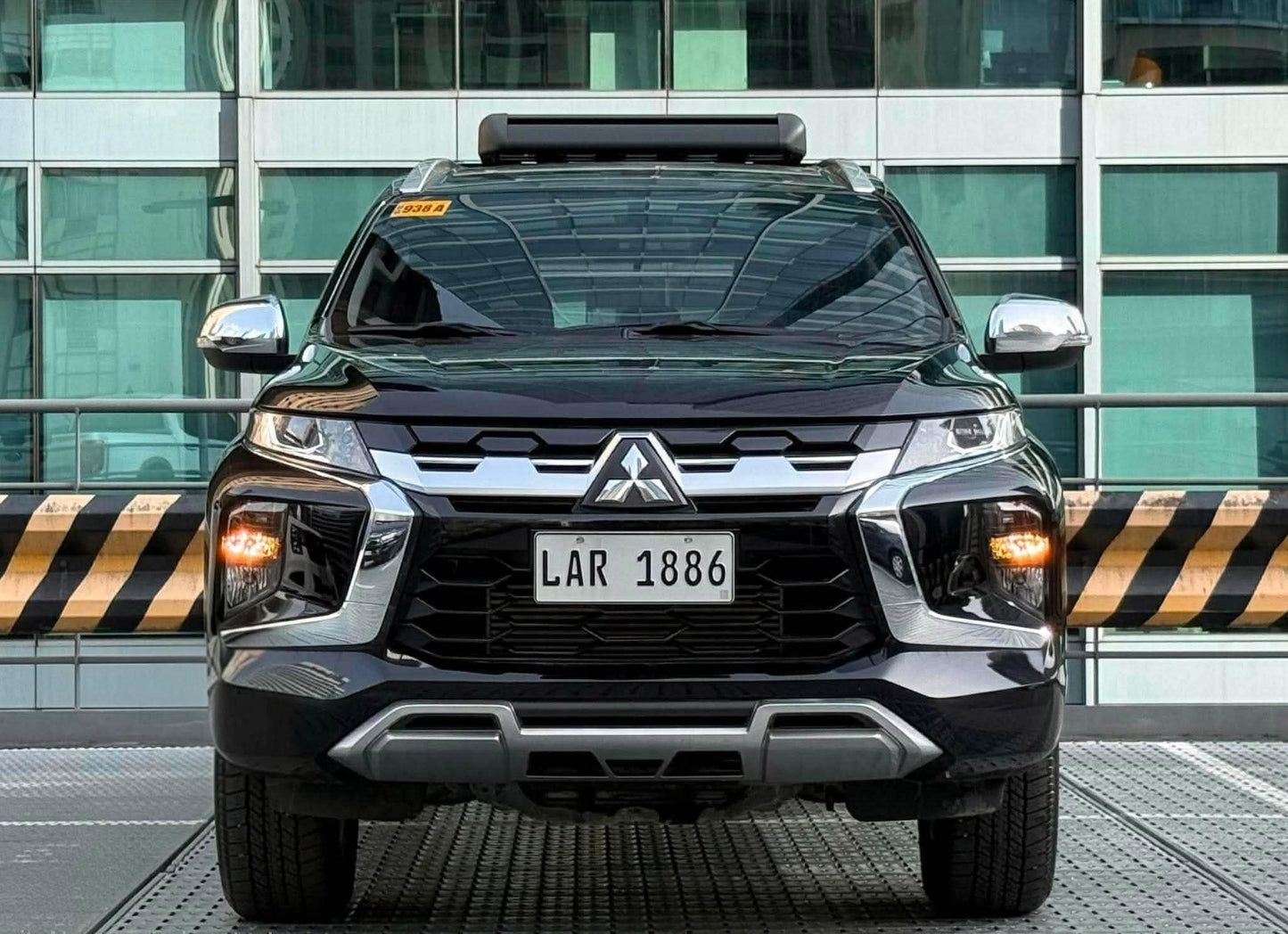 2025 Mitsubishi Montero Sport 2.4D 2WD GLX, Manual, Diesel