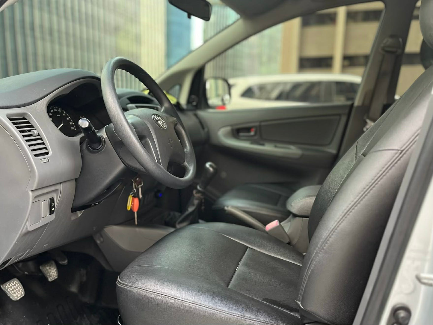 2016 Toyota Innova 2.5 J, Manual, Diesel