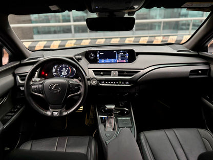 2022 Lexus UX200 F Sport 2.0, Automatic, Gas