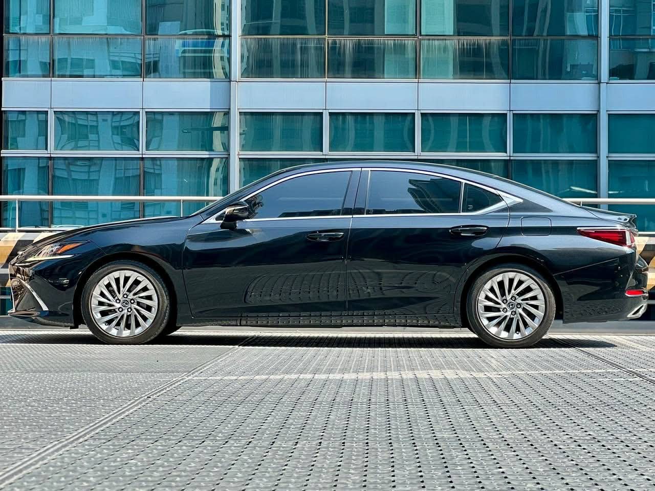 2020 Lexus ES350 3.5 V6, Automatic, Gas