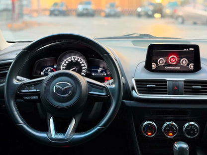 2017 Mazda 3 1.5 Hatchback, Automatic, Gas