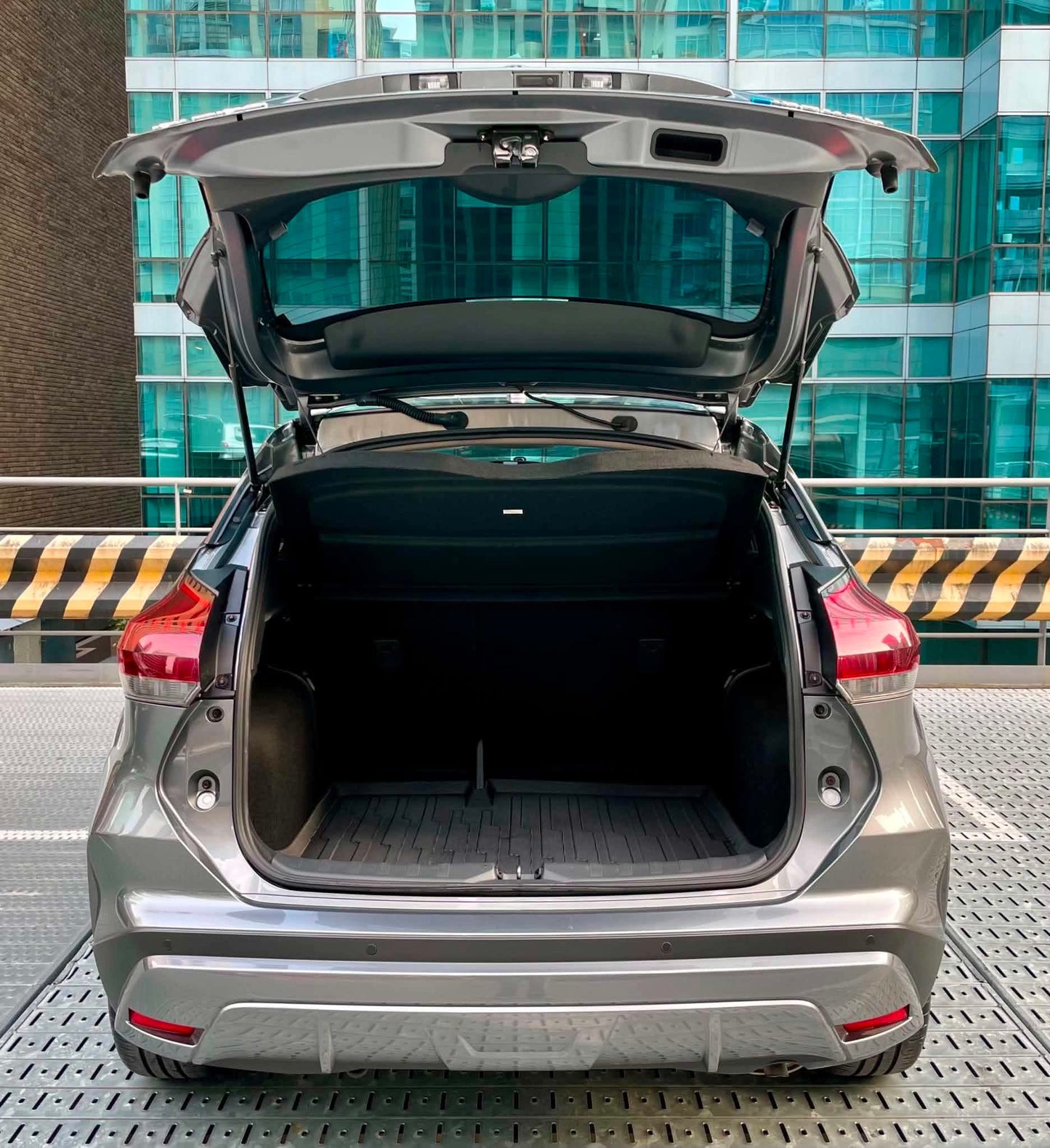 2024 Nissan Kicks VE E-Power Hybrid 1.2, Automatic, Gas