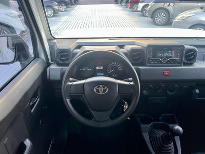 2026 Toyota TamarawFx Dual A/C Utility Van, Manual, Diesel
