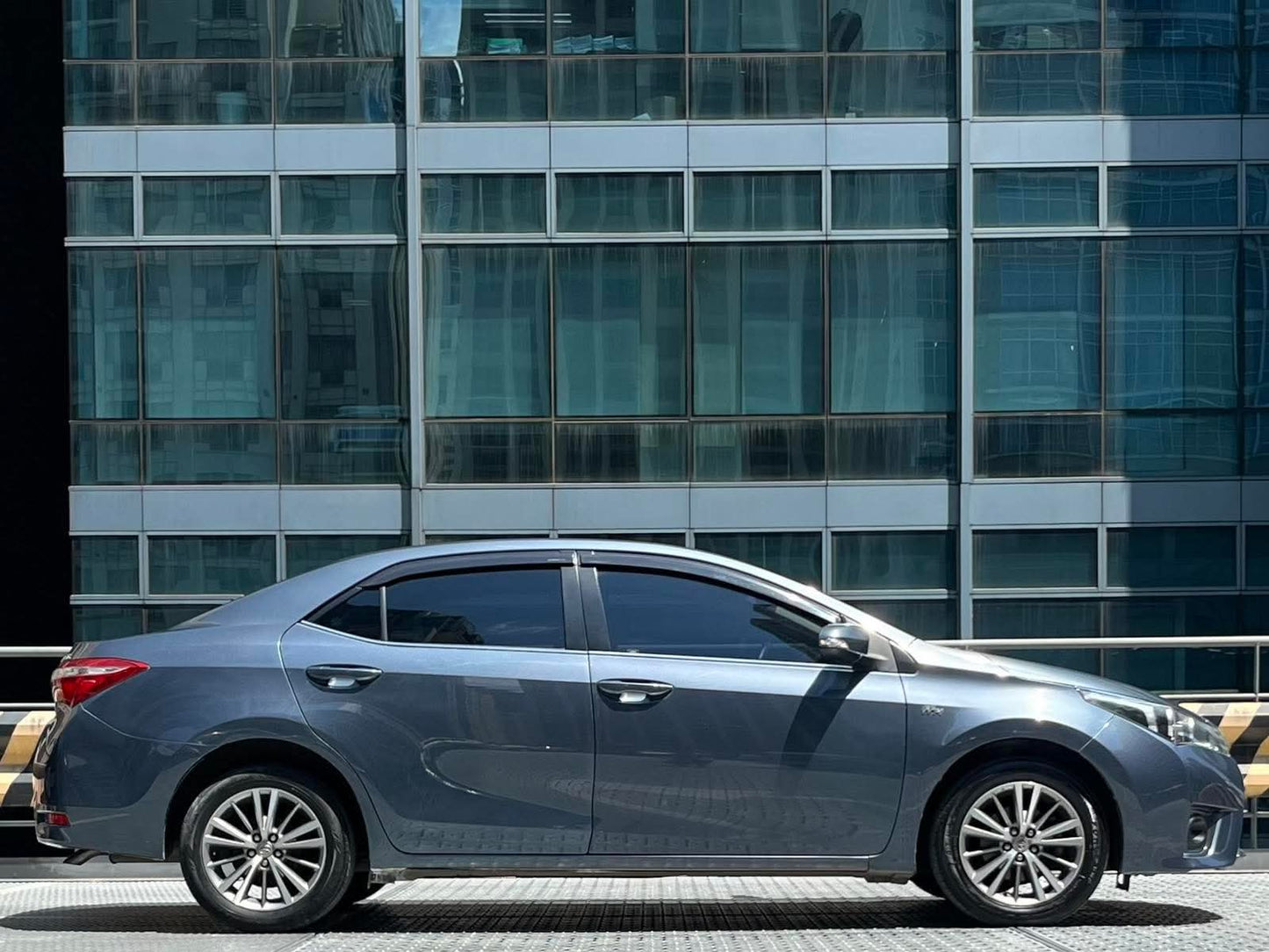 2016 Toyota Corolla Altis 1.6 G, Automatic, Gas