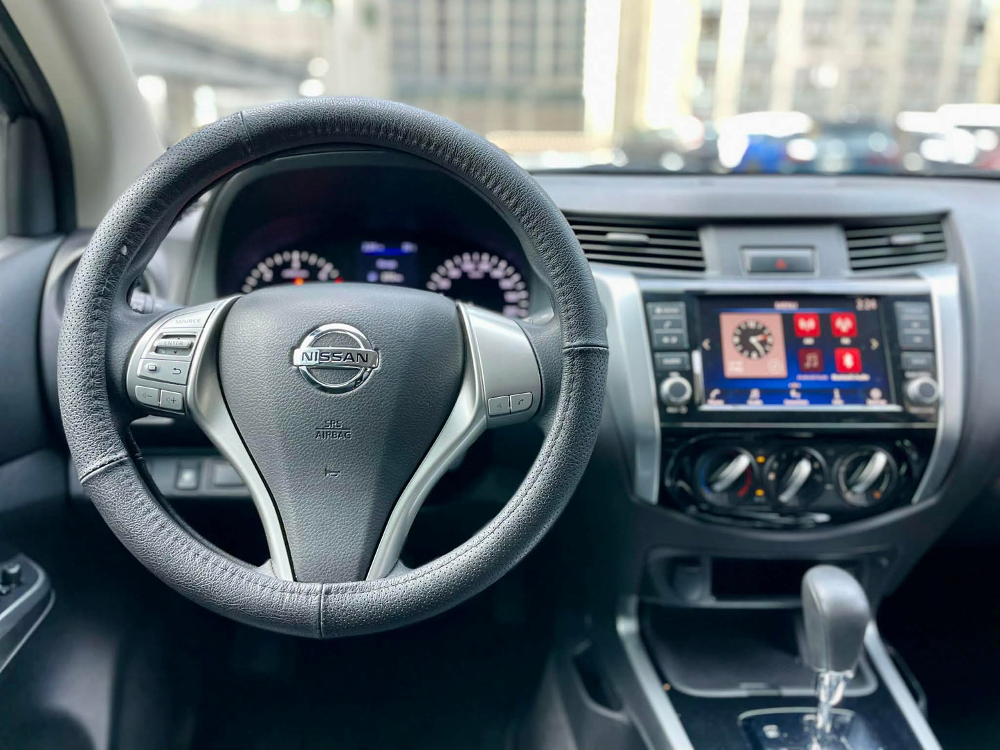 2020 Nissan Terra VE 4x2 2.5, Automatic, Diesel