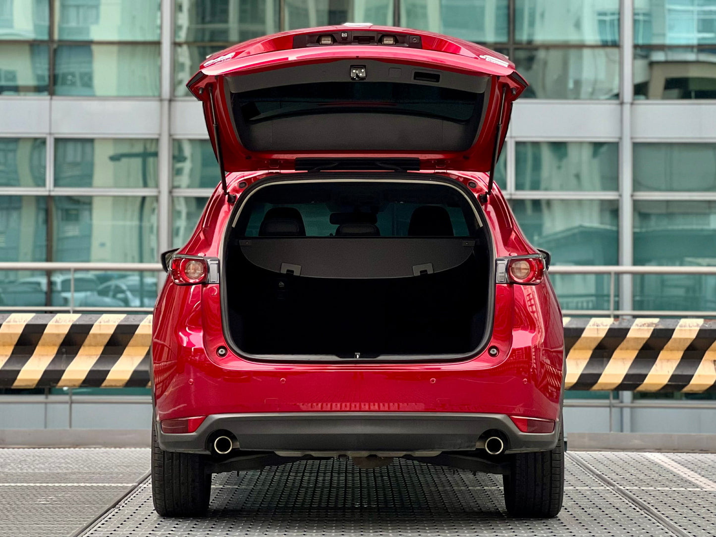 2018 Mazda CX5 Sport AWD 2.5, Automatic, Gas