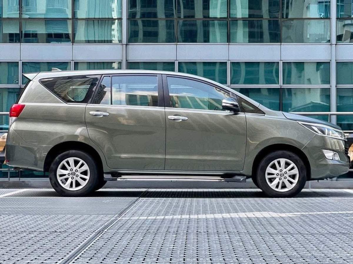 2016 Toyota Innova 2.8 V, Automatic, Diesel