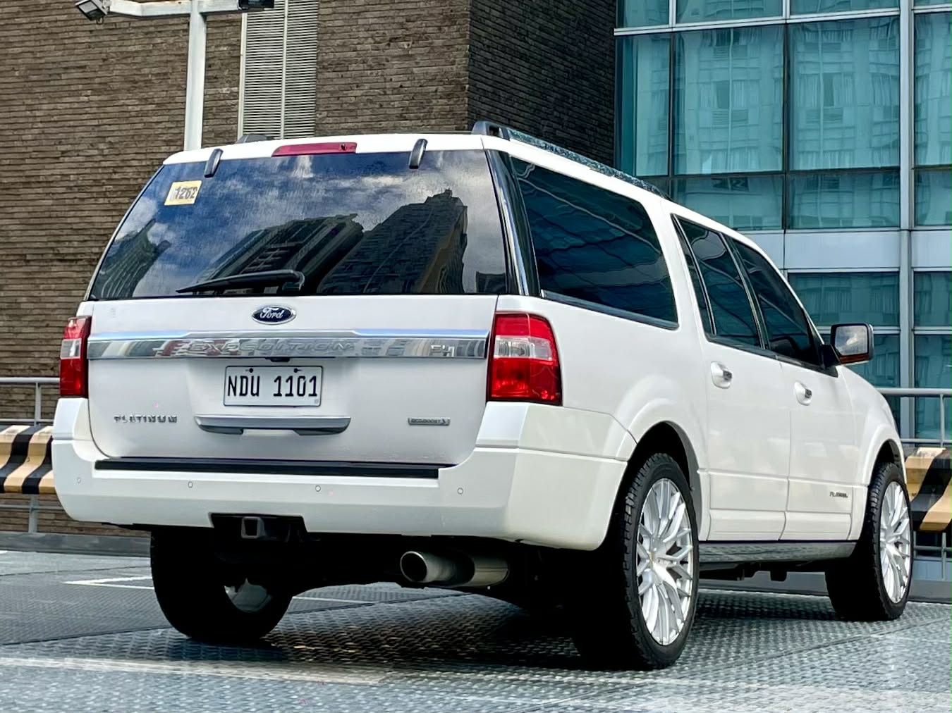 2016 Ford Expedition 3.5 Platinum 4x4 Ecoboost, Automatic, Gas