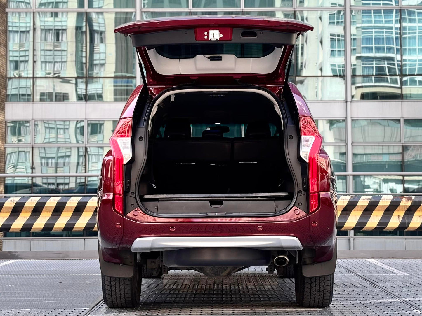 2017 Mitsubishi Montero GLS Premium 2.5, Automatic, Diesel