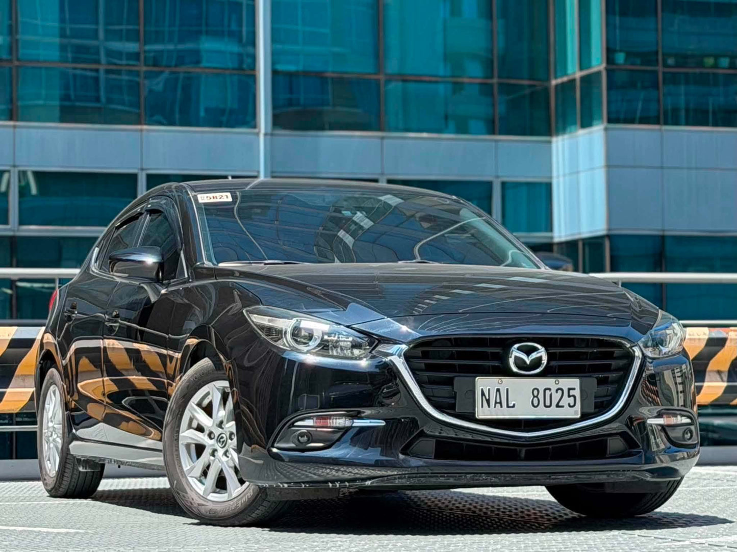 2017 Mazda 3 1.5 Hatchback, Automatic,Gas