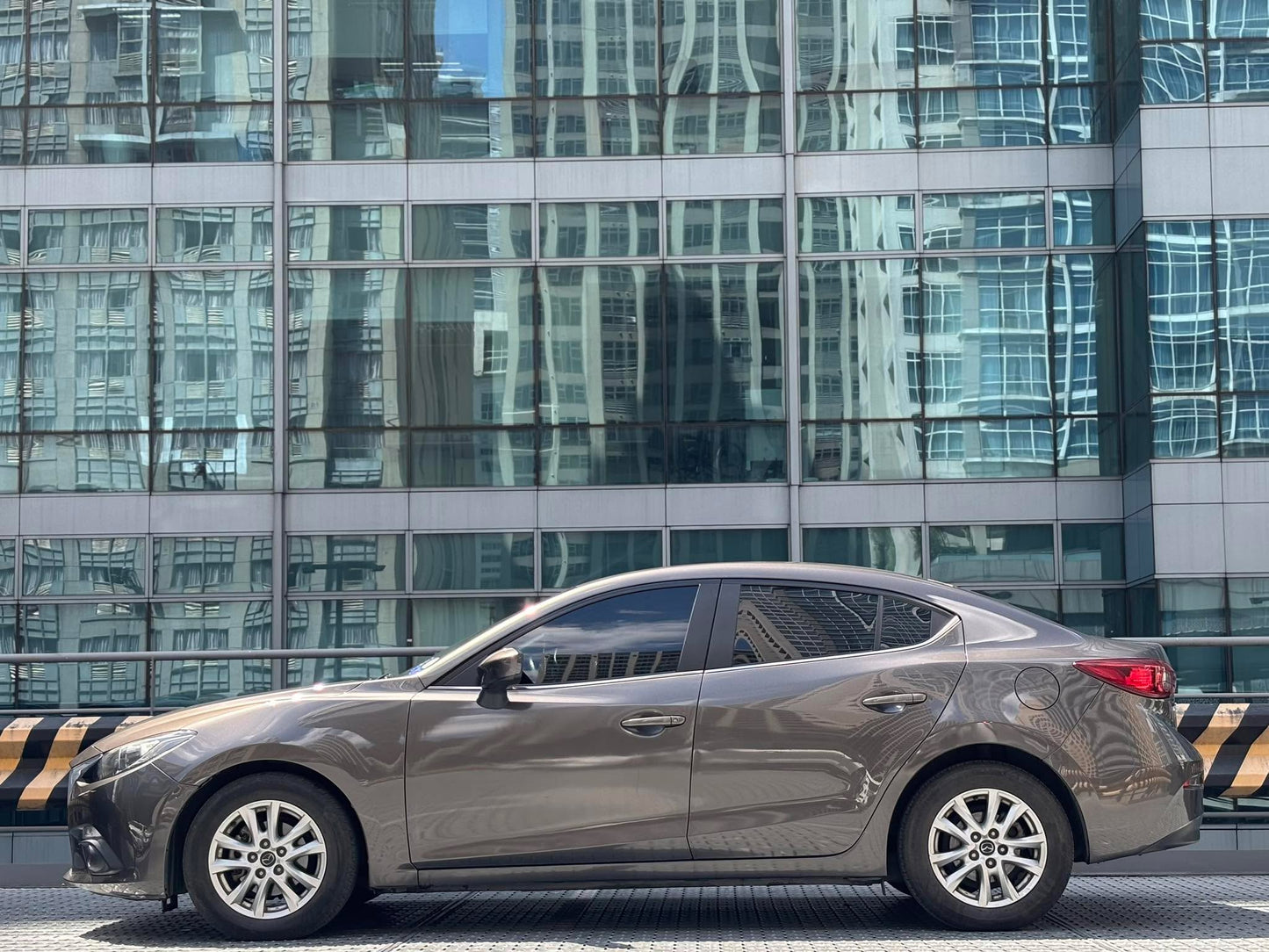 2016 Mazda 3 1.5 Sedan, Automatic, Gas